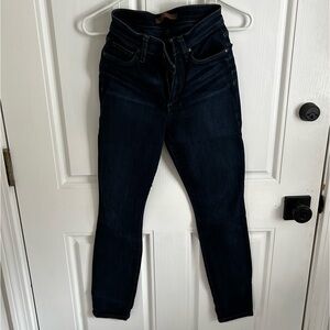 Joe’s Jeans, High Rise Skinny Fit, Dark Wash, size 25